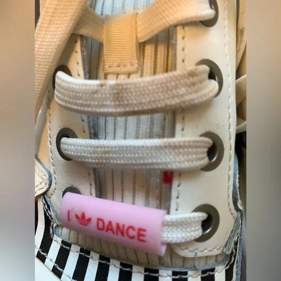 ADIDAS I ❤️ DANCE - Picture 11 of 16